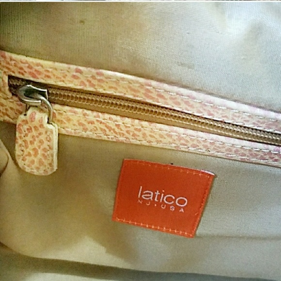 🛑SOLD🛑Latico Cream & Pink Pebble Leather Satchel - Picture 7 of 8